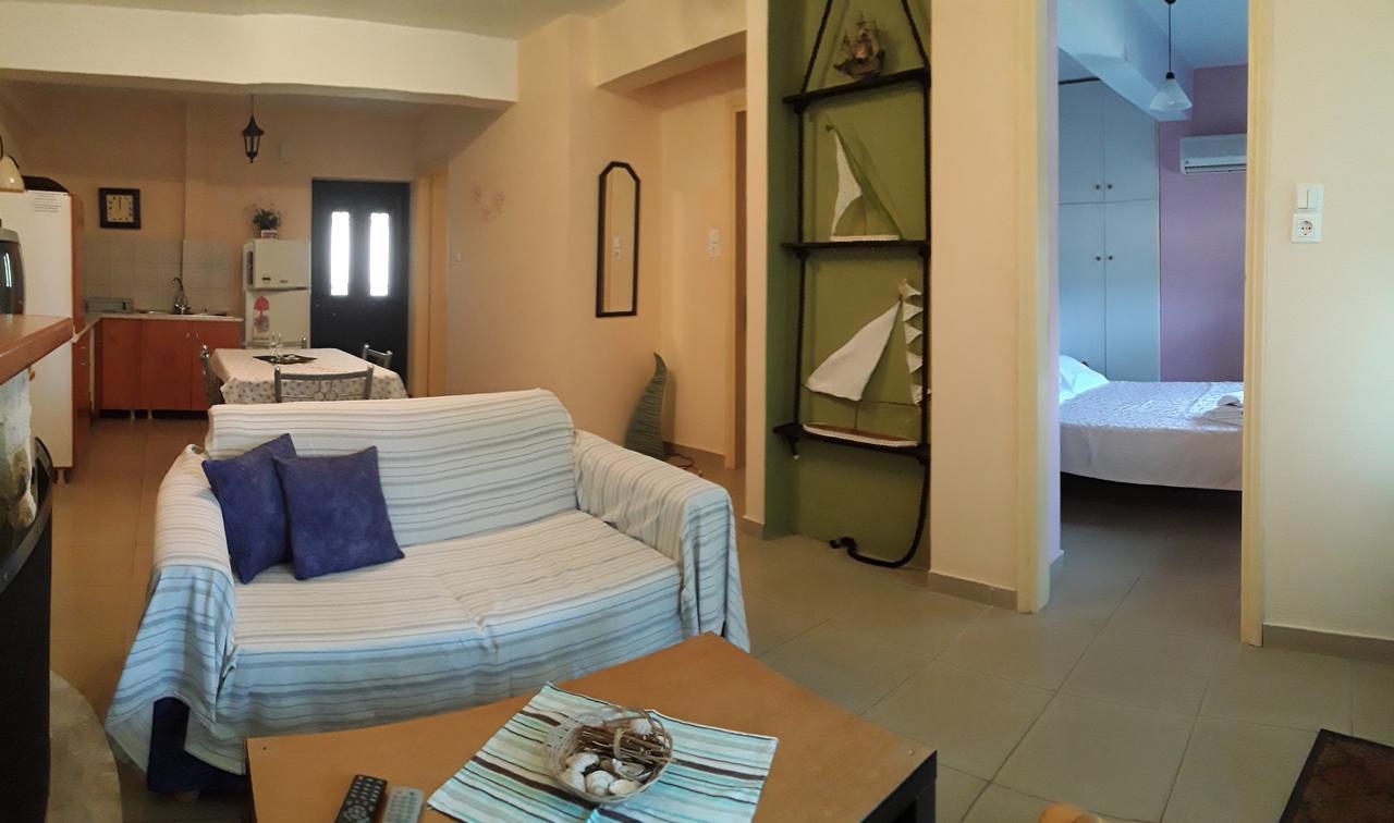 Mina Apartments Poros Town Exteriér fotografie
